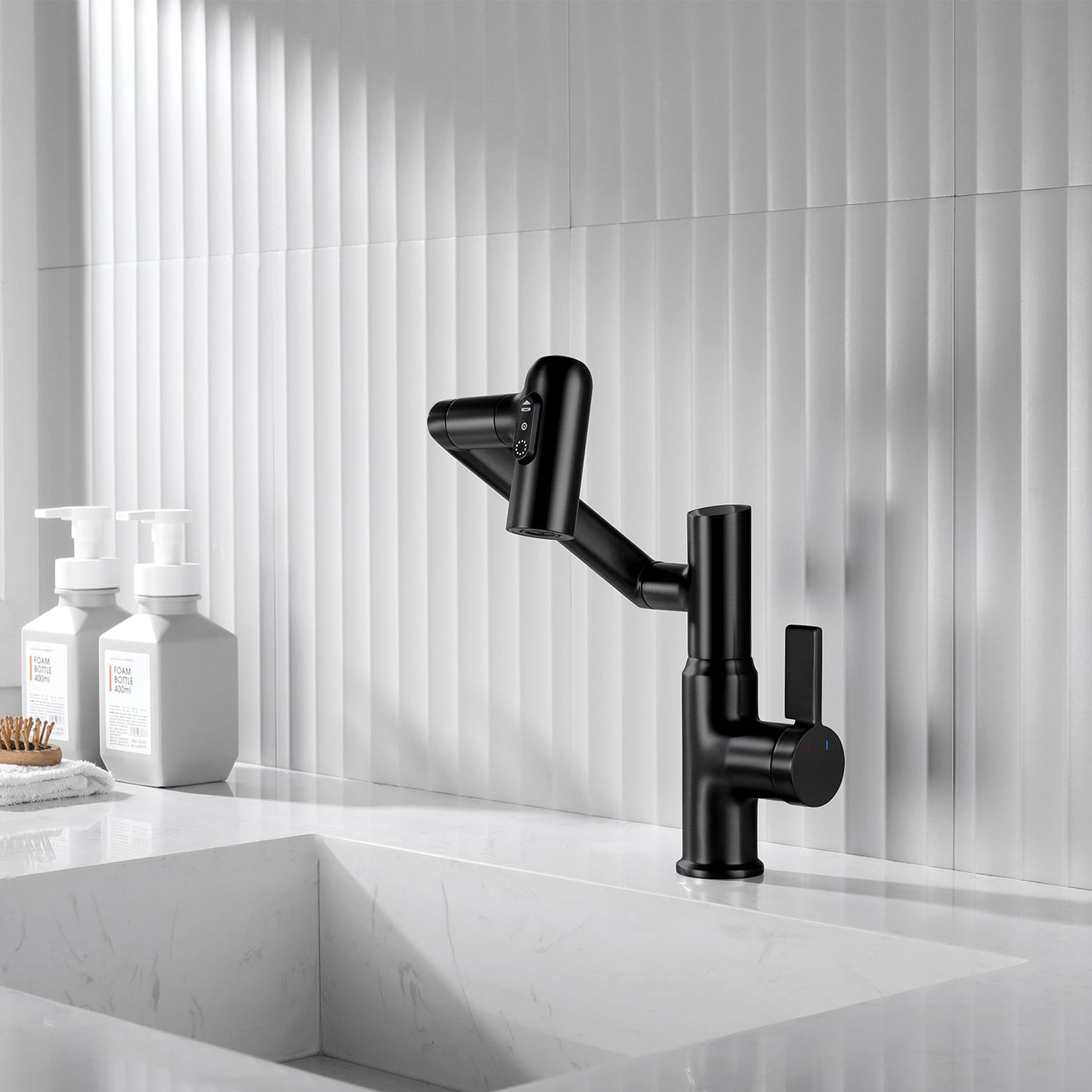 2025 Latest Smart Modern Rotatable Single-Hole Bathroom Faucet  with Temperature Display - Showerprolux