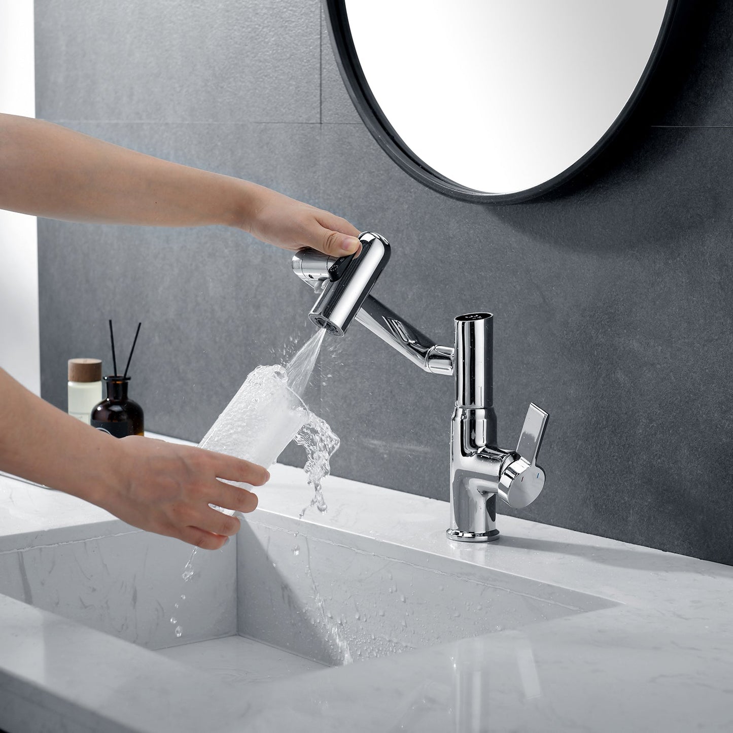 2025 Latest Smart Modern Rotatable Single-Hole Bathroom Faucet  with Temperature Display - Showerprolux
