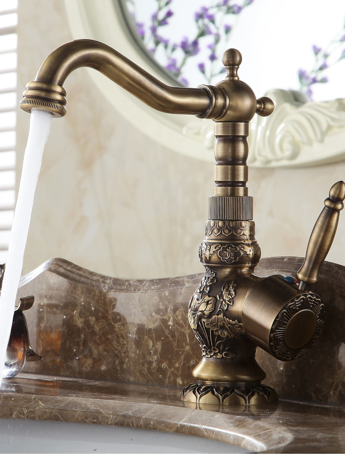 Antique Brass Bathroom Sink Mixer Faucet, Vintage Kitchen Taps Single Handle One Hole
