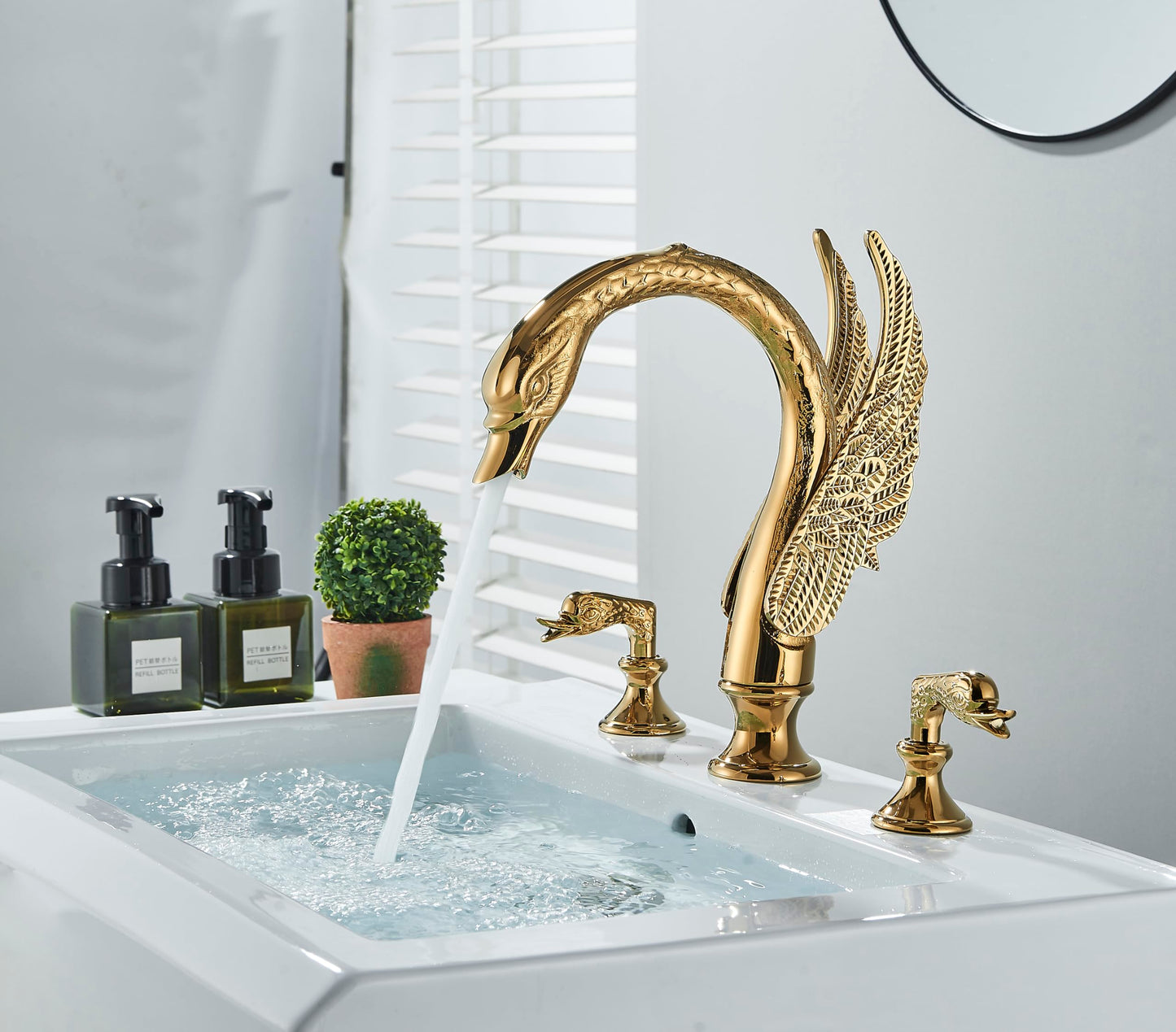 Gold Swan Widespread 2-handle 3 Holes Bathroom Faucet