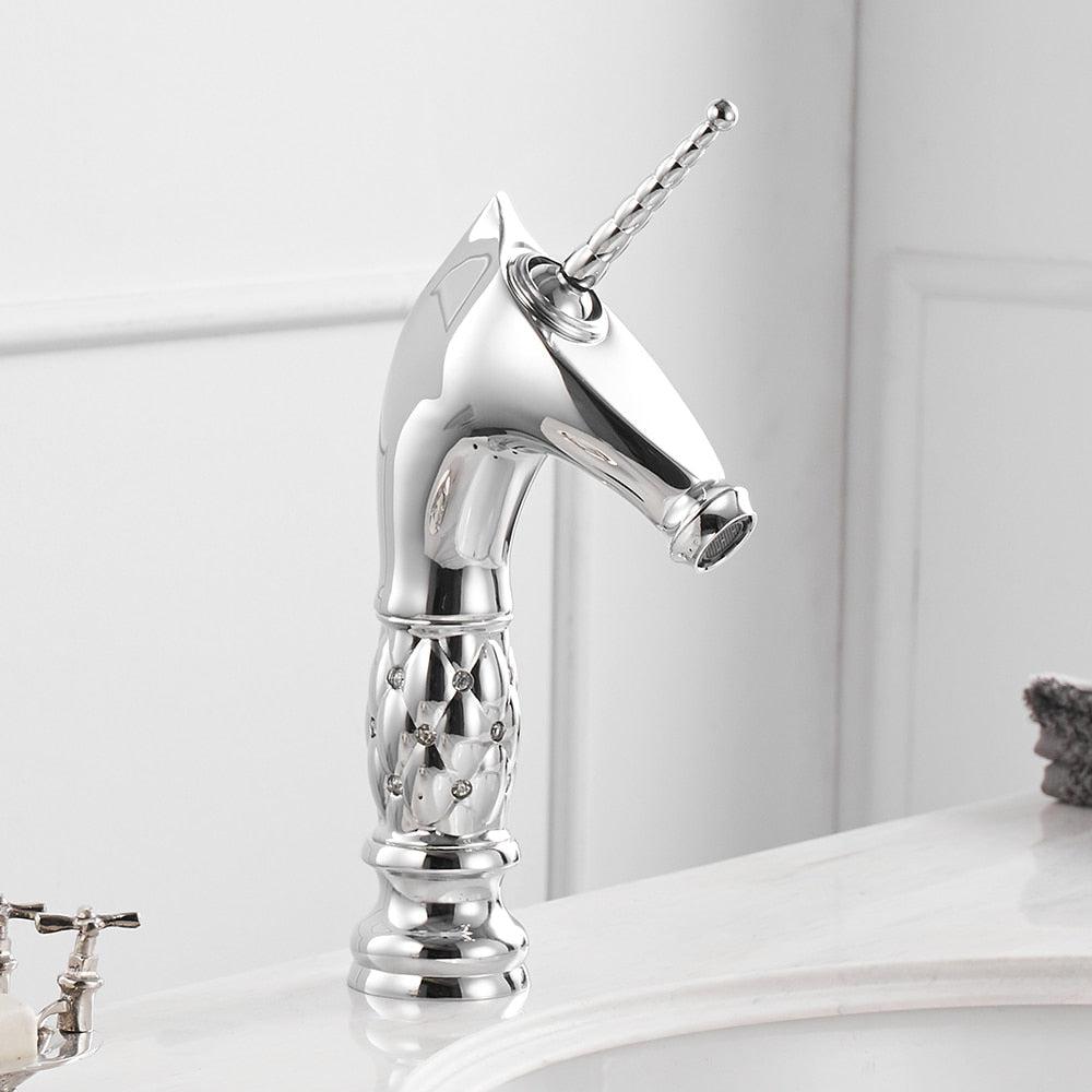 Horse Head Faucet Solid Brass Deck Mounted Single Long Handle Mixer Taps