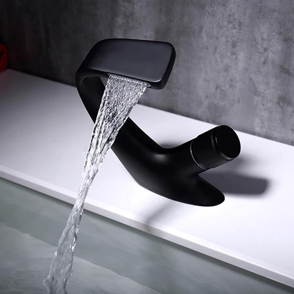 Modern Design Waterfall Single Hole Faucet