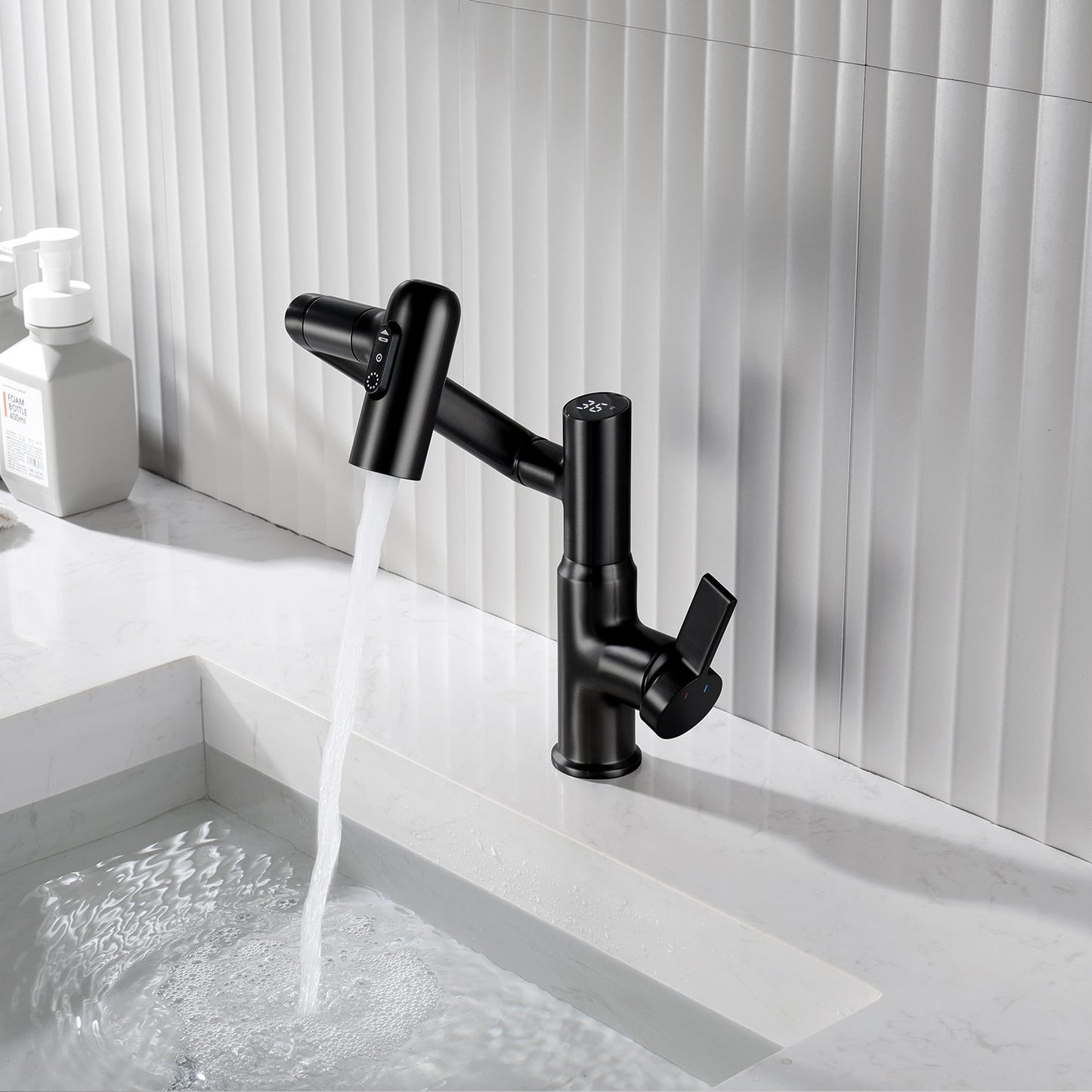 2024 Latest Smart Modern Rotatable Single-Hole Bathroom Faucet  with Temperature Display - Showerprolux